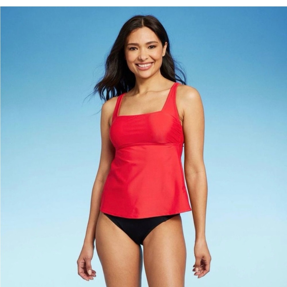 Kona Sol Red Tankini Top Bathing Suit Sz M Square Neck Hidden Underwire Bra Red